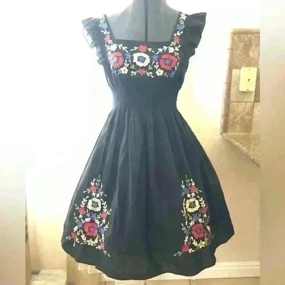 VTG Speed Control New York Black Embroidered Dress Women M - Picture 3 of 12